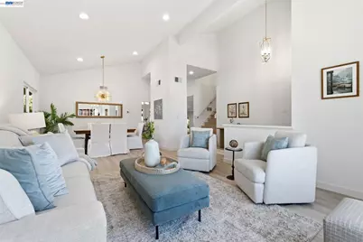 935 Granite Ct, Martinez, CA 94553 - Photo 3