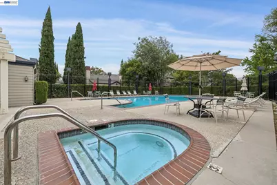 1594 Fairway Green Cir, San Jose, CA 95131 - Photo 41