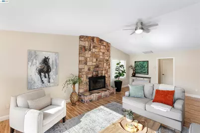 23110 Los Ranchos Dr, Tracy, CA 95304 - Photo 37