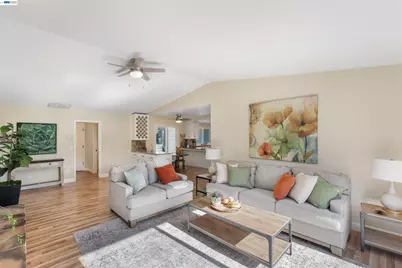 23110 Los Ranchos Dr, Tracy, CA 95304 - Photo 27