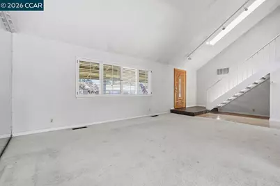 7752 Fairoaks Dr, Pleasanton, CA 94588 - Photo 3