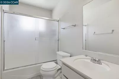 7752 Fairoaks Dr, Pleasanton, CA 94588 - Photo 19