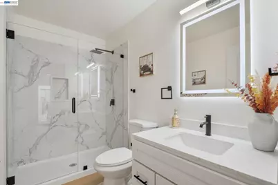 3247 Revere Ave, Oakland, CA 94605 - Photo 27