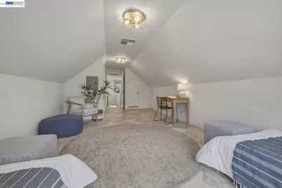 2632 Cherry Ln, Walnut Creek, CA 94597 - Photo 37