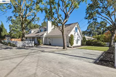 2632 Cherry Ln, Walnut Creek, CA 94597 - Photo 61