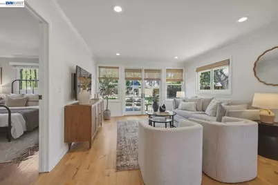 2632 Cherry Ln, Walnut Creek, CA 94597 - Photo 17