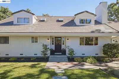 2632 Cherry Ln, Walnut Creek, CA 94597 - Photo 3