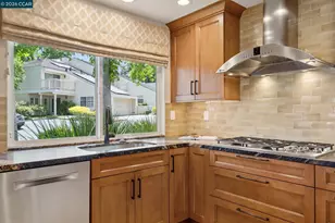 1560 Pyrenees Pl, Walnut Creek, CA 94598 - Photo 17