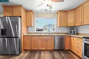 2124 Impala Ct, Pittsburg, CA 94565 - Photo 17
