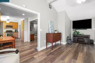 2124 Impala Ct, Pittsburg, CA 94565 - Photo 23