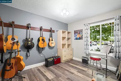 2124 Impala Ct, Pittsburg, CA 94565 - Photo 11