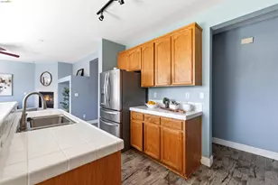 5375 Rockrose Way, Antioch, CA 94531 - Photo 17