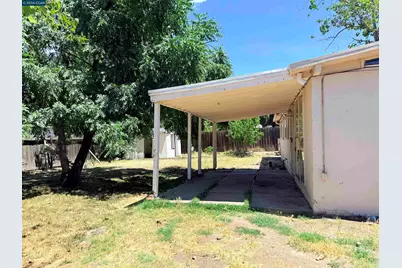 1904 Solano Ct, Concord, CA 94520 - Photo 3