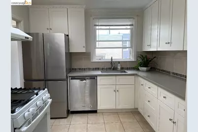 1888 20th Ave, San Francisco, CA 94122 - Photo 9