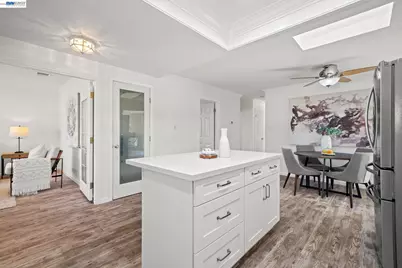 34455 Helston Pl, Fremont, CA 94555 - Photo 9