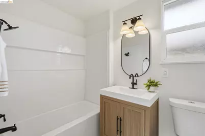 800 Payne Dr, Richmond, CA 94806 - Photo 11