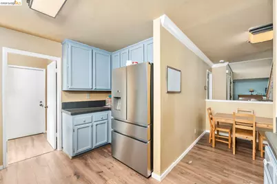 1030 Betsy Ross Dr, Roseville, CA 95747 - Photo 11