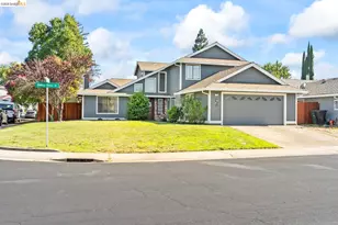 1030 Betsy Ross Dr, Roseville, CA 95747 - Photo 3