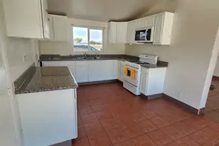 1238 Maryland Ave, Los Banos, CA 93635 - Photo 9