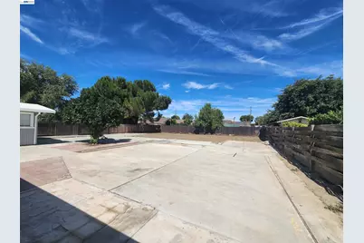 1238 Maryland Ave, Los Banos, CA 93635 - Photo 29