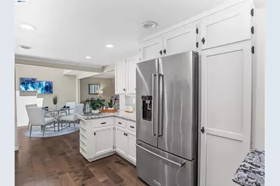 35791 Scarborough Dr, Newark, CA 94560 - Photo 19