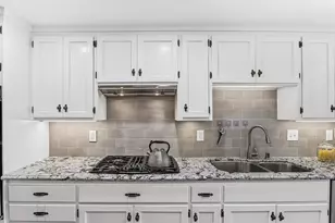 35791 Scarborough Dr, Newark, CA 94560 - Photo 17