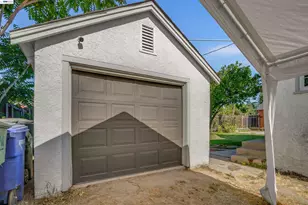 504 Roselawn Ave, Modesto, CA 95351 - Photo 23