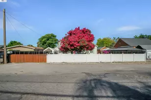 504 Roselawn Ave, Modesto, CA 95351 - Photo 5