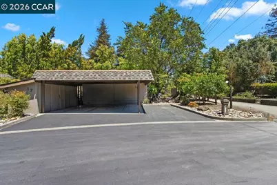 1201 Monument Blvd #SPC 17, Concord, CA 94520 - Photo 23