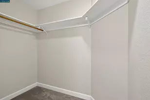 2201 Dry Creek Ct, Martinez, CA 94553 - Photo 25