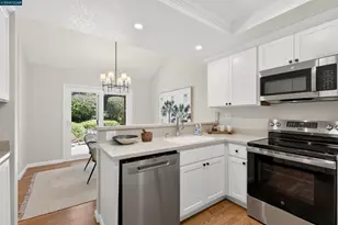 2201 Dry Creek Ct, Martinez, CA 94553 - Photo 13