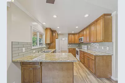 809 Seabury Drive, San Jose, CA 95136 - Photo 3