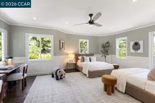 8 Camino Lenada, Orinda, CA 94563 - Photo 37