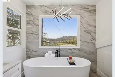 6756 Snake Road, Oakland, CA 94611 - Photo 25