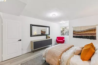 6756 Snake Road, Oakland, CA 94611 - Photo 27