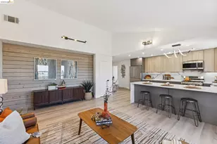 6756 Snake Rd, Oakland, CA 94611 - Photo 7