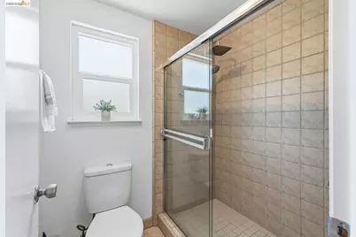 2239 Southwest Ct, Martinez, CA 94553 - Photo 31