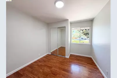 1496 Soccer Ct, Concord, CA 94518 - Photo 17