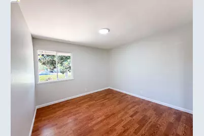 1496 Soccer Ct, Concord, CA 94518 - Photo 19