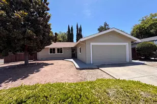 1496 Soccer Ct, Concord, CA 94518 - Photo 29