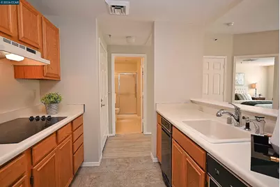 1840 Tice Creek Dr #2345, Walnut Creek, CA 94595 - Photo 19