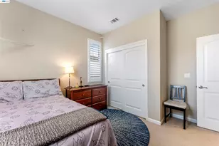 22647 Myrtle Cir, Hayward, CA 94541 - Photo 19