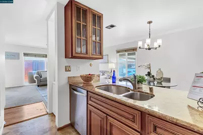2097 Olivera Rd #D, Concord, CA 94520 - Photo 11