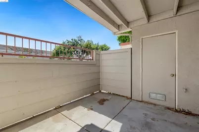 5 Lancaster Cir #121, Bay Point, CA 94565 - Photo 9
