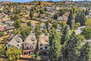 23661 Glenbrook Ln, Hayward, CA 94541 - Photo 95