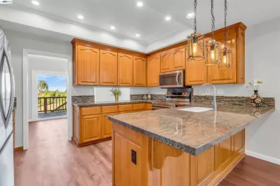 23661 Glenbrook Lane, Hayward, CA 94541 - Photo 31