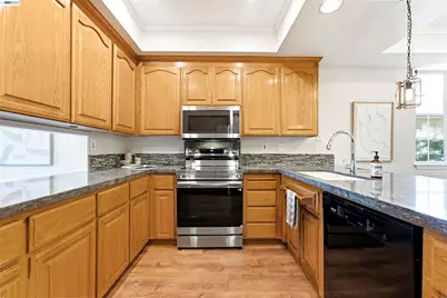 23661 Glenbrook Lane, Hayward, CA 94541 - Photo 35