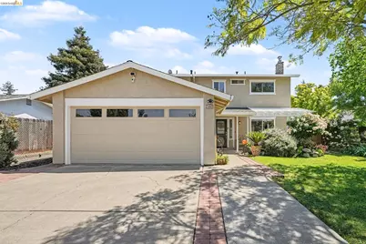 2092 Casa Grande St, Benicia, CA 94510 - Photo 3