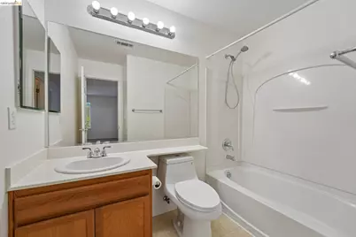 514 Frogs Leap Ct, Fairfield, CA 94534 - Photo 13