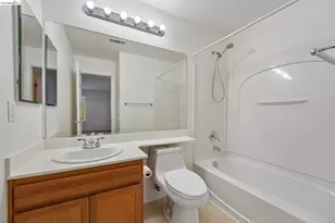 514 Frogs Leap Ct, Fairfield, CA 94534 - Photo 13